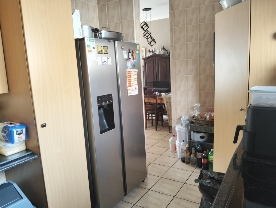 3 Bedroom Property for Sale in Faerie Glen Gauteng