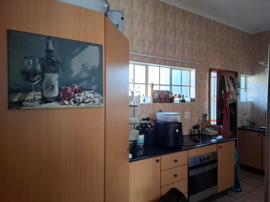 3 Bedroom Property for Sale in Faerie Glen Gauteng