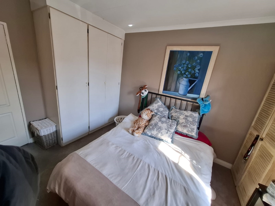 3 Bedroom Property for Sale in Faerie Glen Gauteng