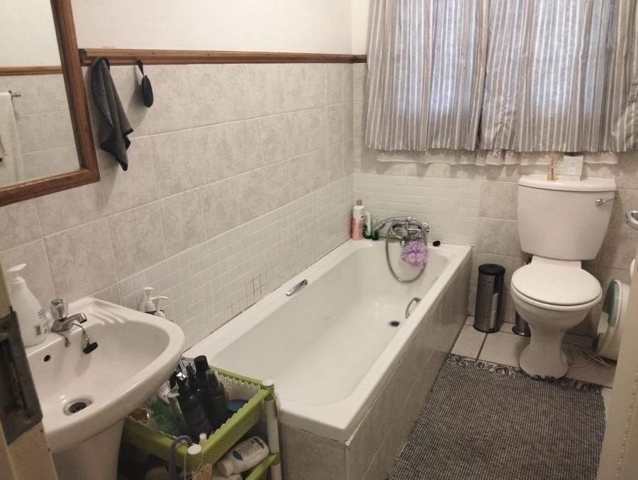 1 Bedroom Property for Sale in Moreleta Park Gauteng