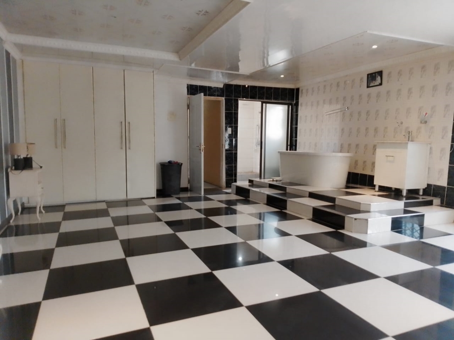 To Let 3 Bedroom Property for Rent in Alveda Park Gauteng