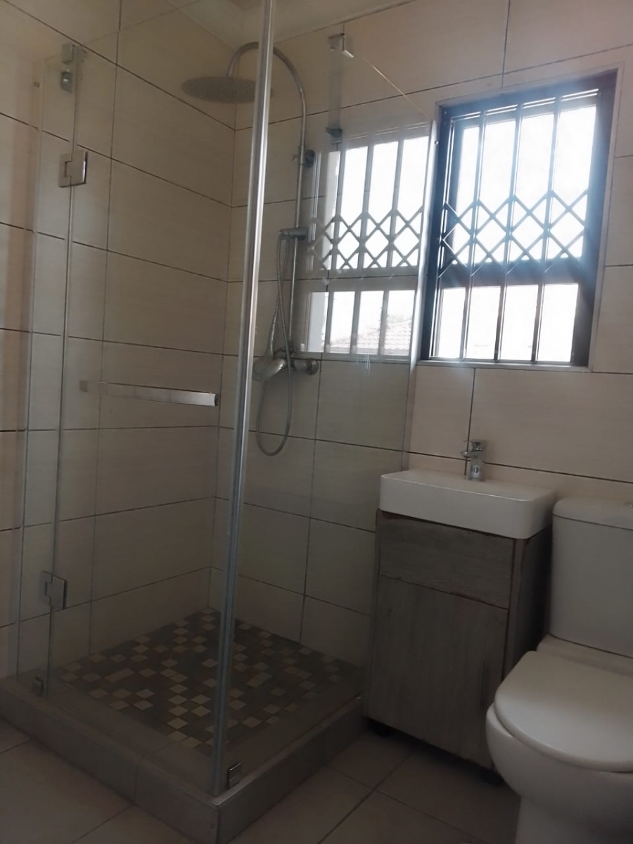 To Let 3 Bedroom Property for Rent in Alveda Park Gauteng