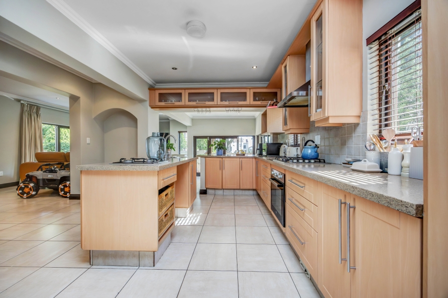3 Bedroom Property for Sale in Broadacres Gauteng