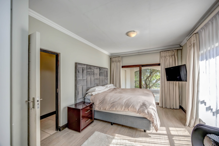 3 Bedroom Property for Sale in Broadacres Gauteng