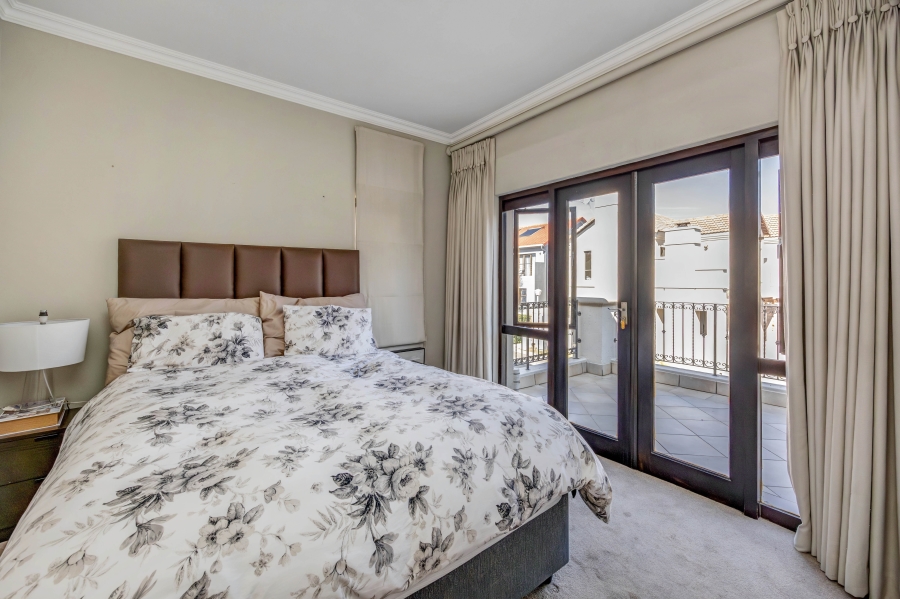 3 Bedroom Property for Sale in Broadacres Gauteng