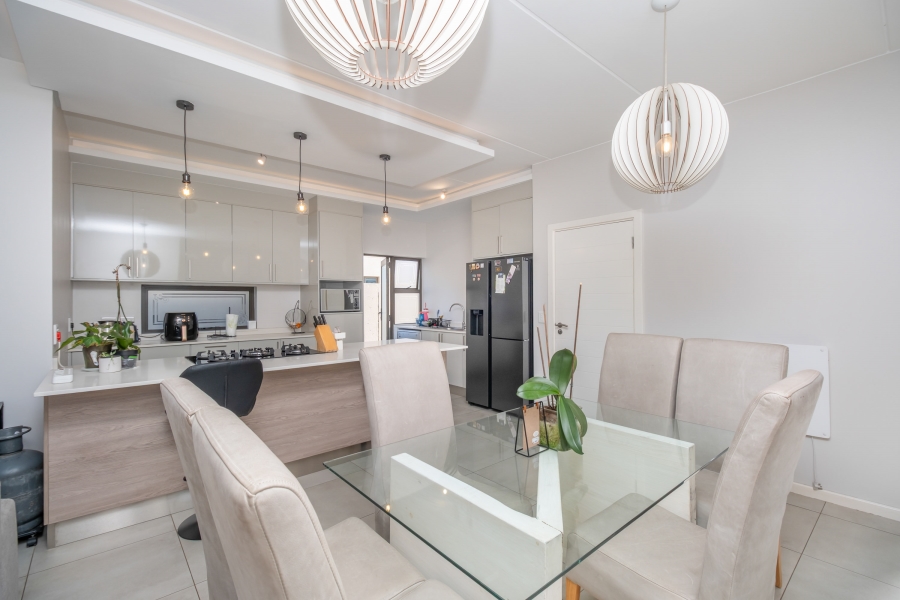 3 Bedroom Property for Sale in Ferndale Gauteng