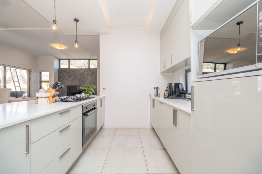 3 Bedroom Property for Sale in Ferndale Gauteng