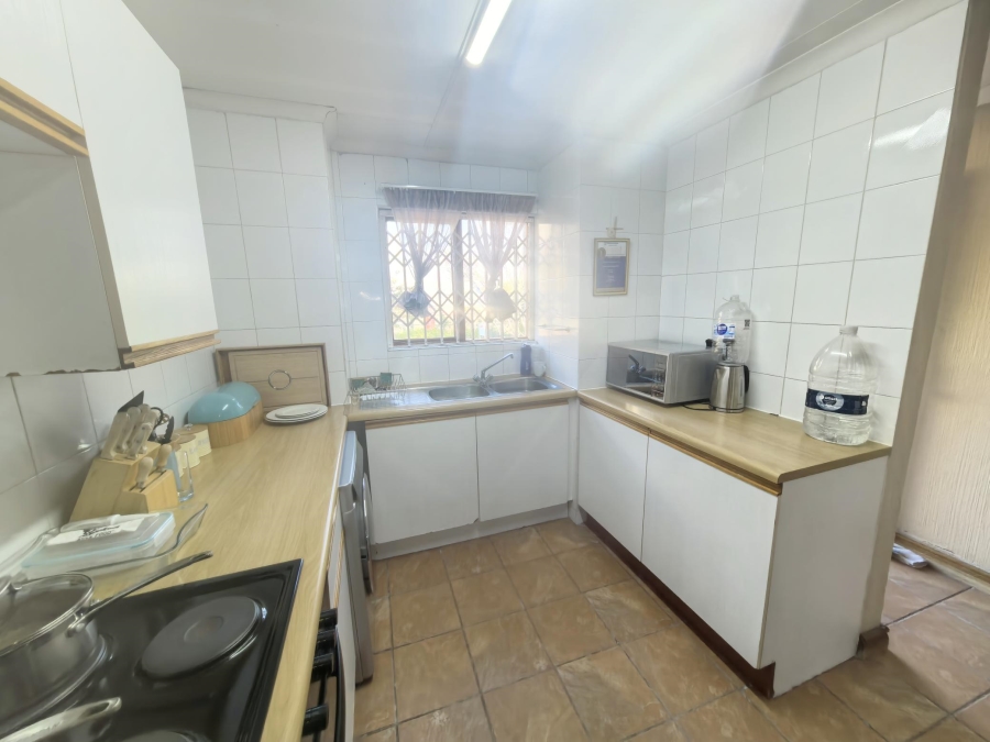 2 Bedroom Property for Sale in Sunninghill Gauteng