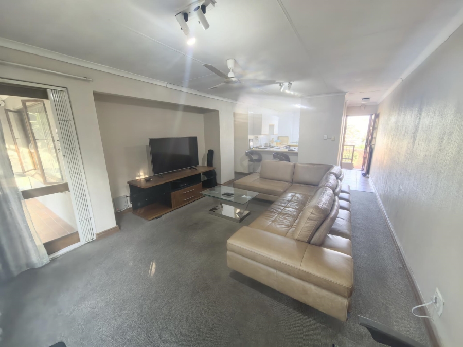 2 Bedroom Property for Sale in Sunninghill Gauteng