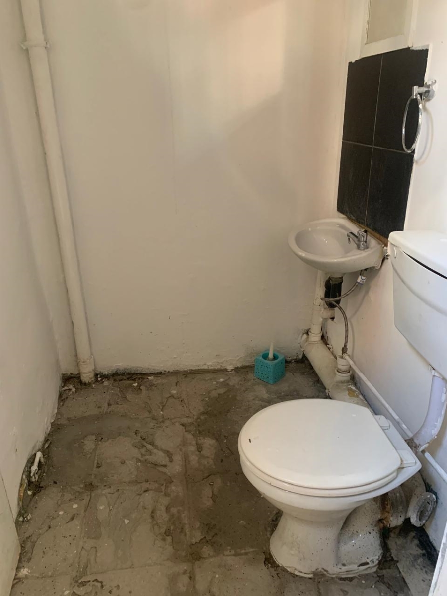 To Let Commercial Property for Rent in Trevenna Gauteng
