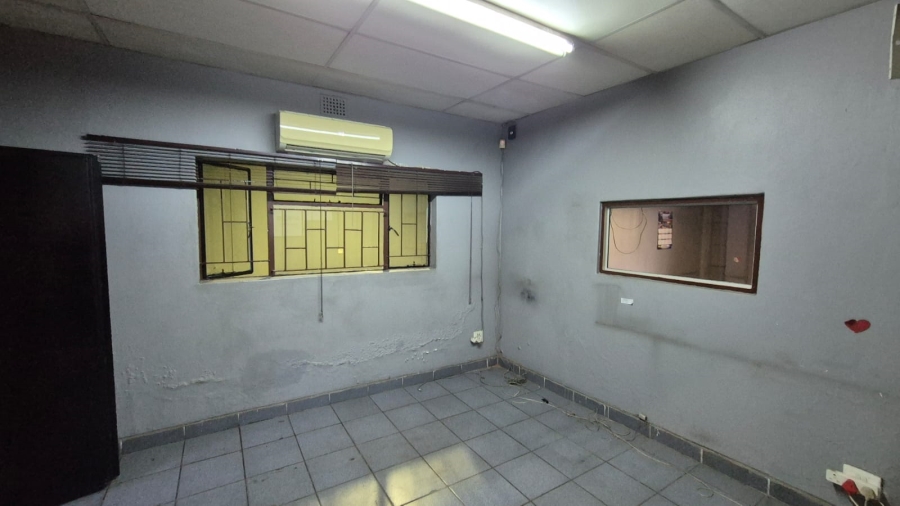 To Let Commercial Property for Rent in Silverton Gauteng