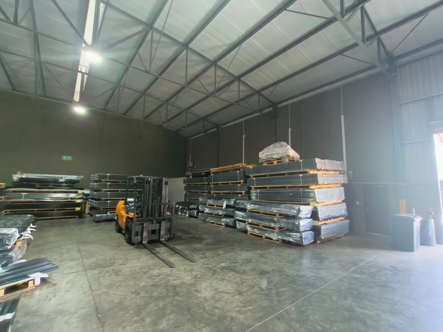 Commercial Property for Sale in Knoppieslaagte Gauteng