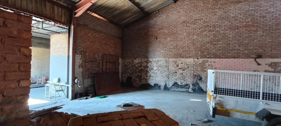 To Let Commercial Property for Rent in Waltloo Gauteng