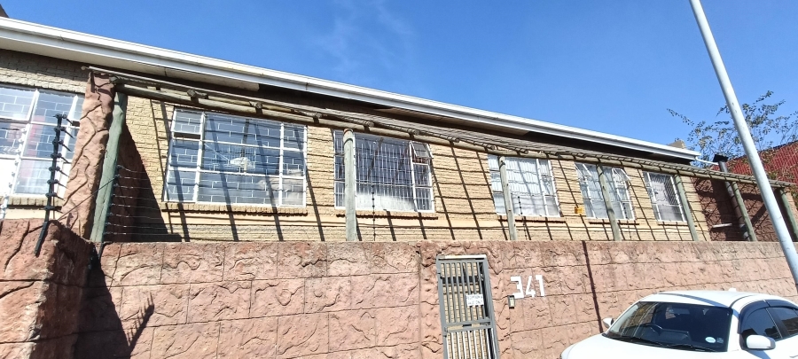 To Let Commercial Property for Rent in Waltloo Gauteng