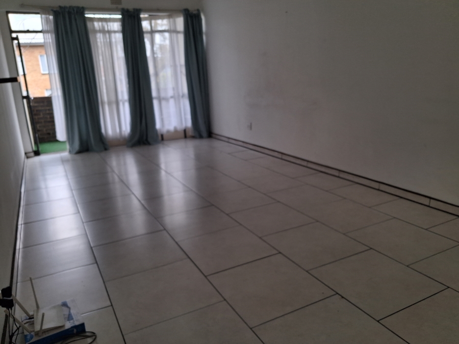 1 Bedroom Property for Sale in Eastleigh Gauteng