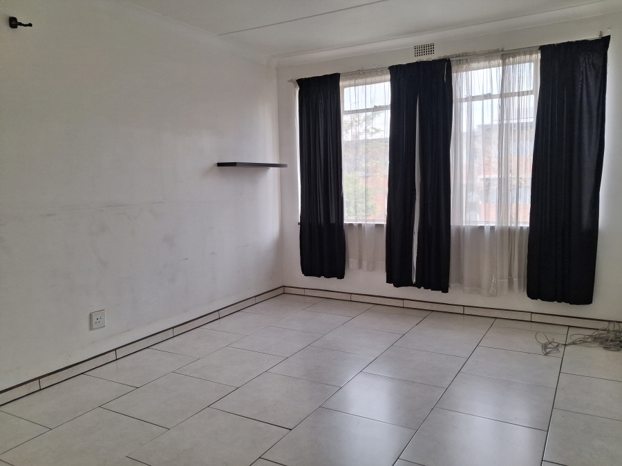 1 Bedroom Property for Sale in Eastleigh Gauteng