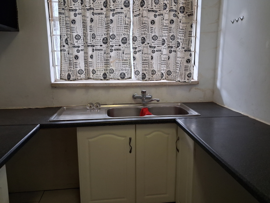 1 Bedroom Property for Sale in Eastleigh Gauteng
