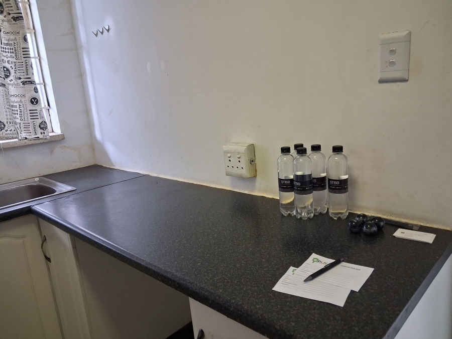 1 Bedroom Property for Sale in Eastleigh Gauteng