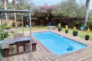 4 Bedroom Property for Sale in Van Riebeeck Park Gauteng