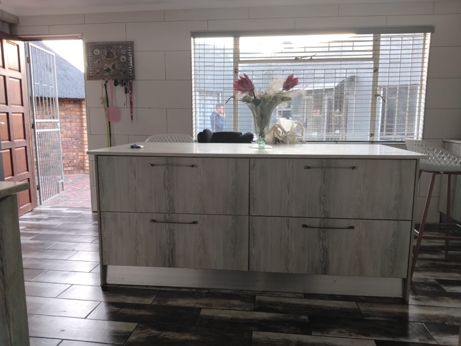 3 Bedroom Property for Sale in Brakpan Central Gauteng
