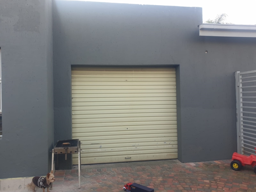 3 Bedroom Property for Sale in Brakpan Central Gauteng
