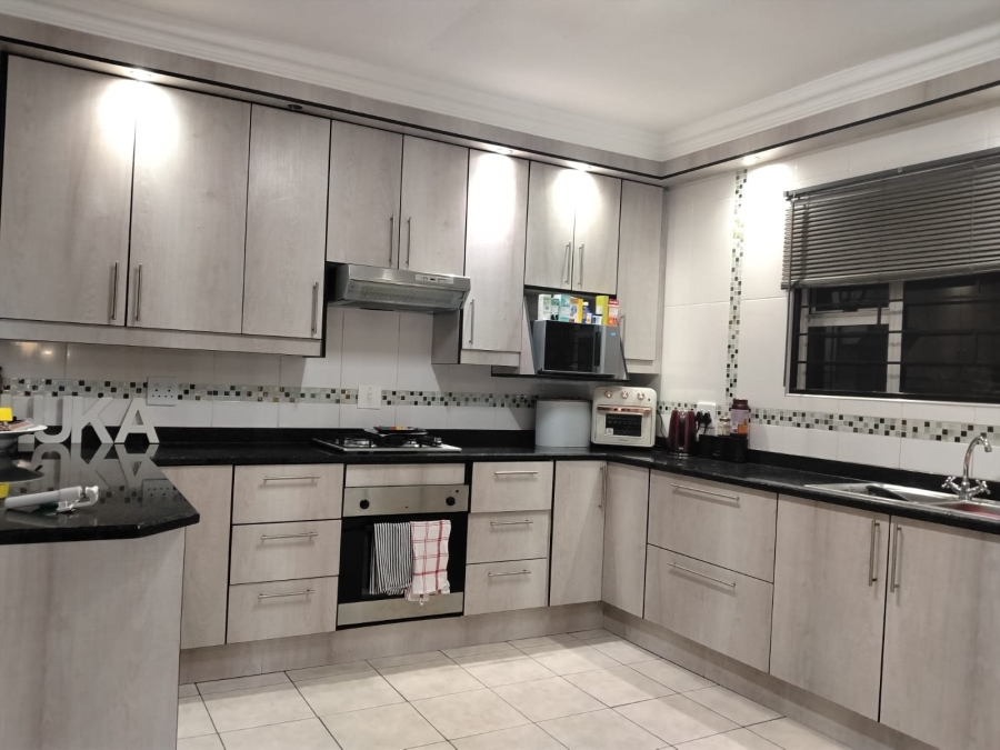 3 Bedroom Property for Sale in Brakpan Central Gauteng