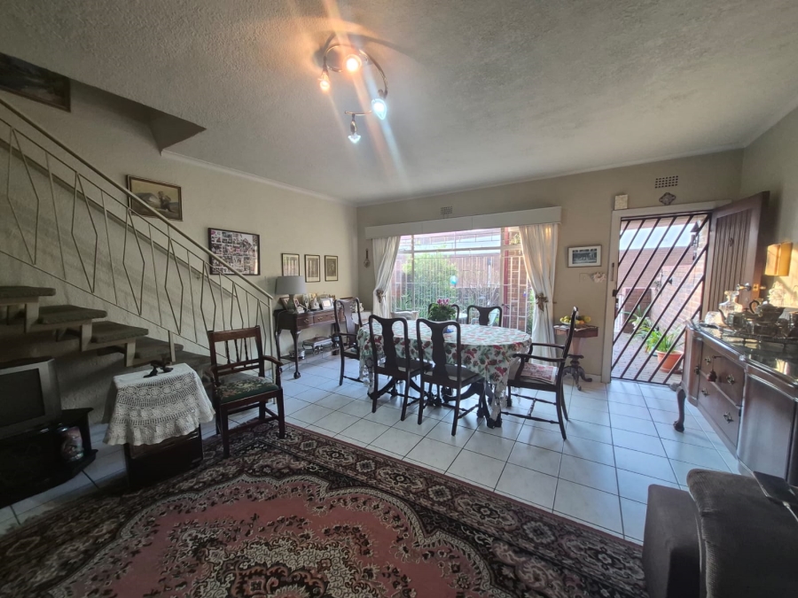 2 Bedroom Property for Sale in Beyers Park Gauteng