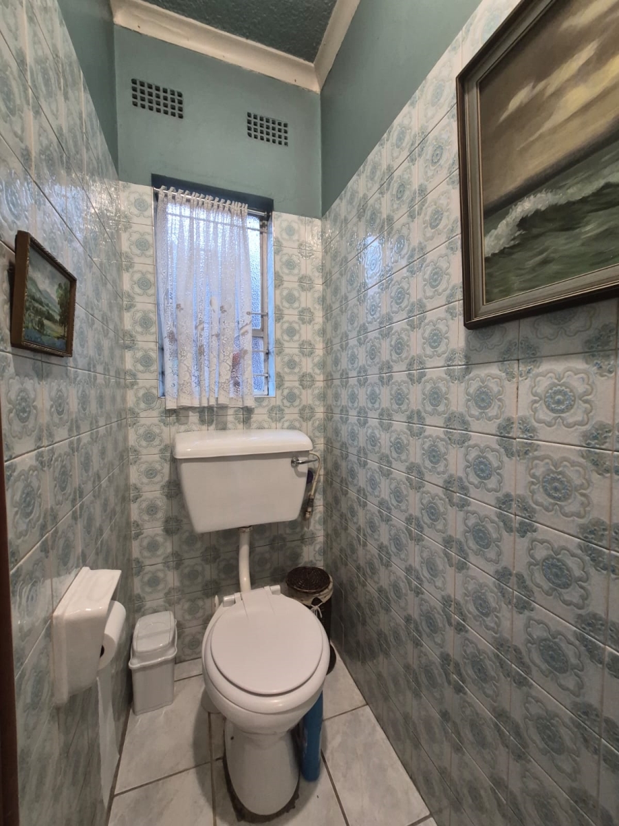 2 Bedroom Property for Sale in Beyers Park Gauteng