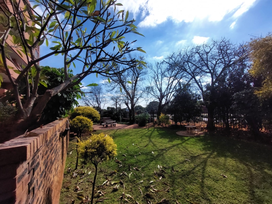 To Let 3 Bedroom Property for Rent in Sinoville Gauteng