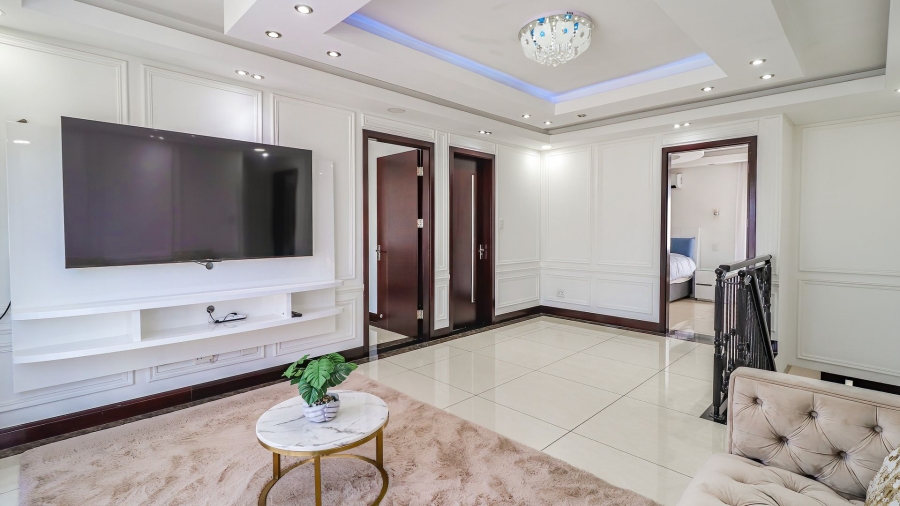 3 Bedroom Property for Sale in Maroeladal Gauteng
