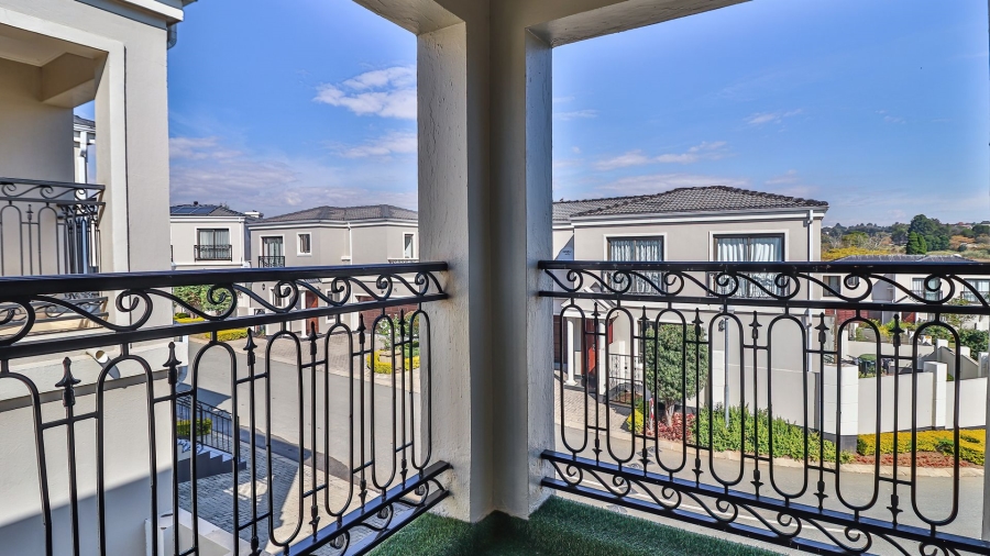 3 Bedroom Property for Sale in Maroeladal Gauteng