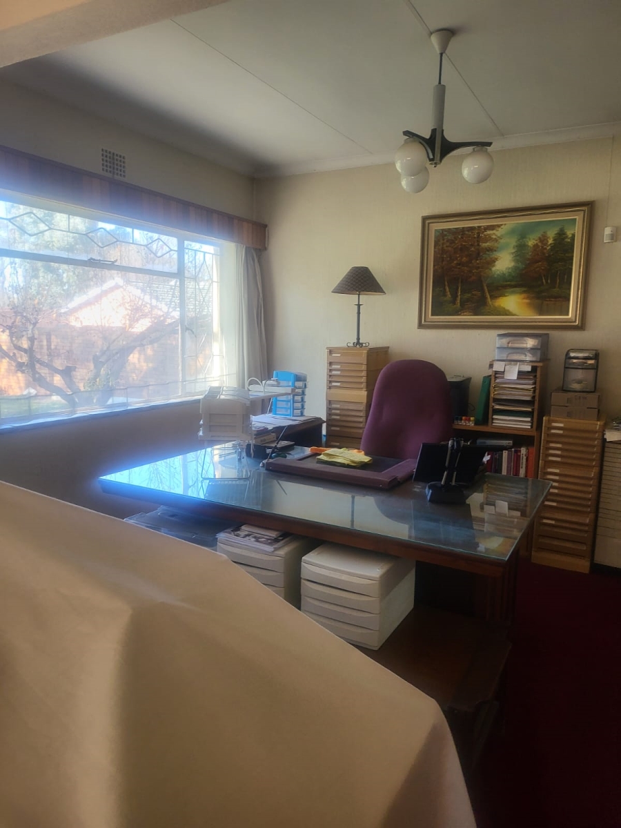 3 Bedroom Property for Sale in Pollak Park Gauteng