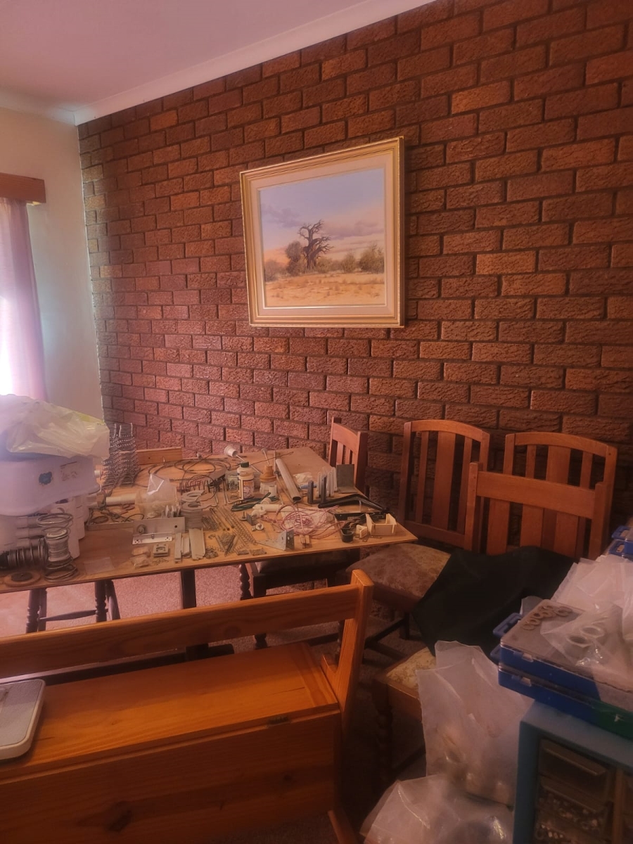 3 Bedroom Property for Sale in Pollak Park Gauteng