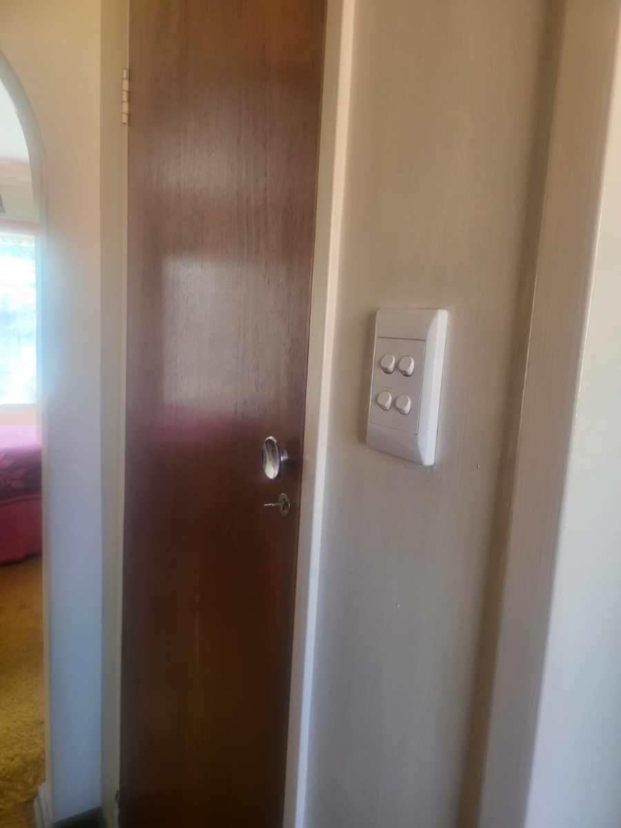 3 Bedroom Property for Sale in Pollak Park Gauteng