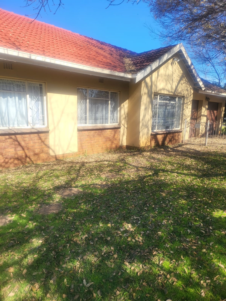 3 Bedroom Property for Sale in Pollak Park Gauteng