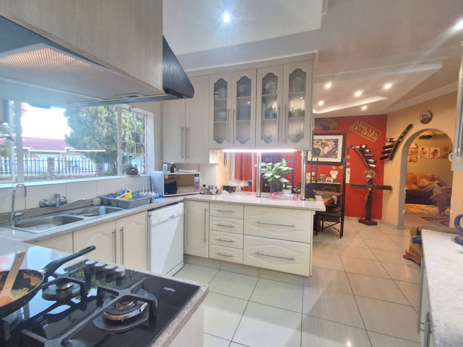 3 Bedroom Property for Sale in Waldrift Gauteng