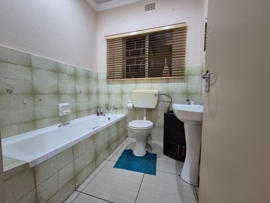 3 Bedroom Property for Sale in Waldrift Gauteng