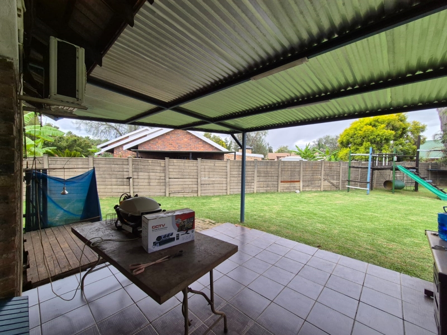 3 Bedroom Property for Sale in Waldrift Gauteng