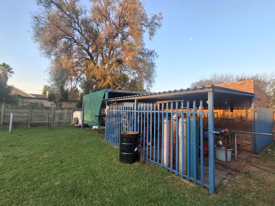 3 Bedroom Property for Sale in Waldrift Gauteng