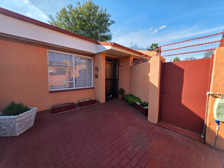3 Bedroom Property for Sale in Vanderbijlpark SW 5 Gauteng
