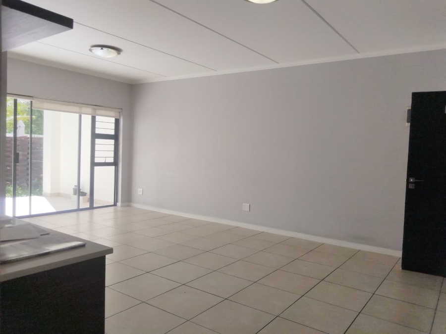 3 Bedroom Property for Sale in Greenstone Hill Gauteng