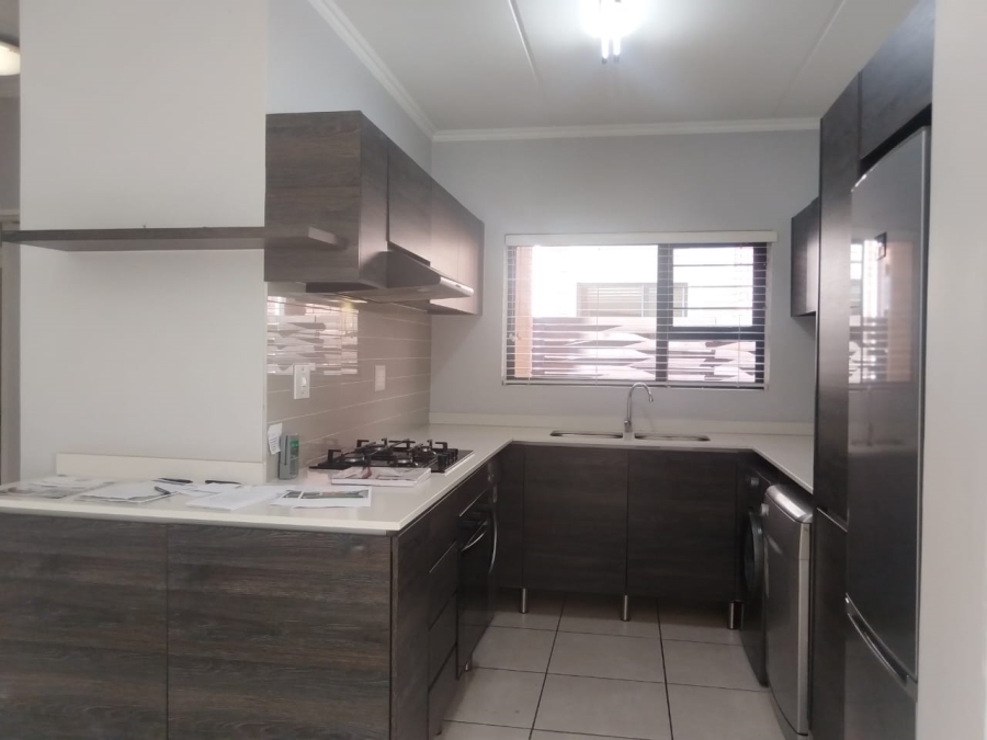 3 Bedroom Property for Sale in Greenstone Hill Gauteng