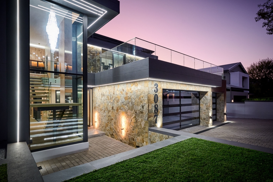 5 Bedroom Property for Sale in Waterfall Country Estate Gauteng