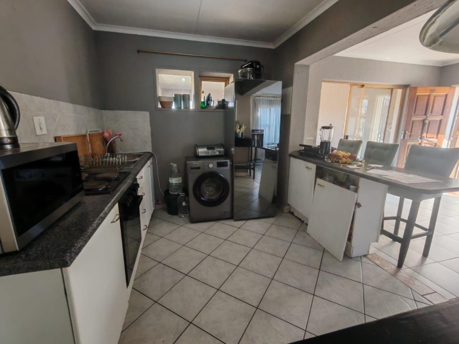 2 Bedroom Property for Sale in Winchester Hills Gauteng