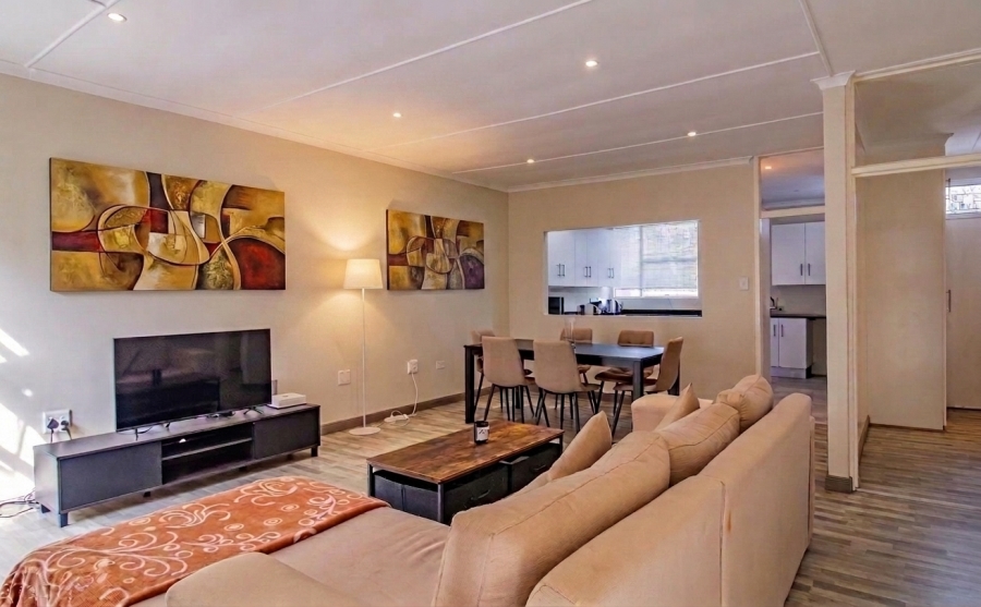 1 Bedroom Property for Sale in Robindale Gauteng