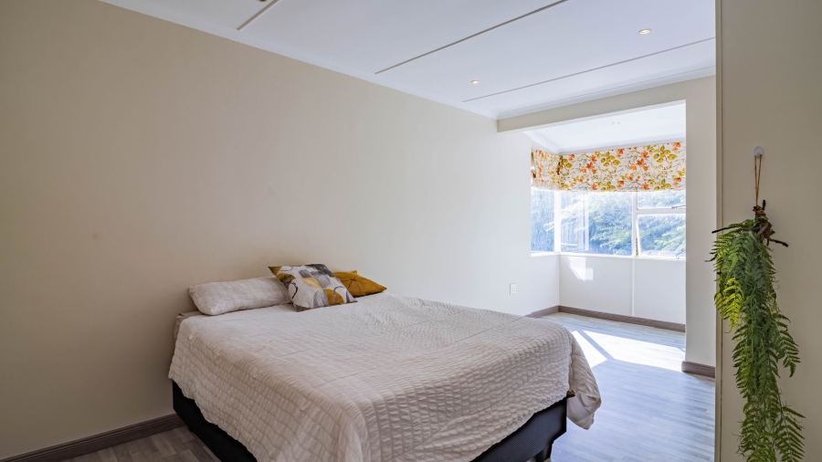 1 Bedroom Property for Sale in Robindale Gauteng