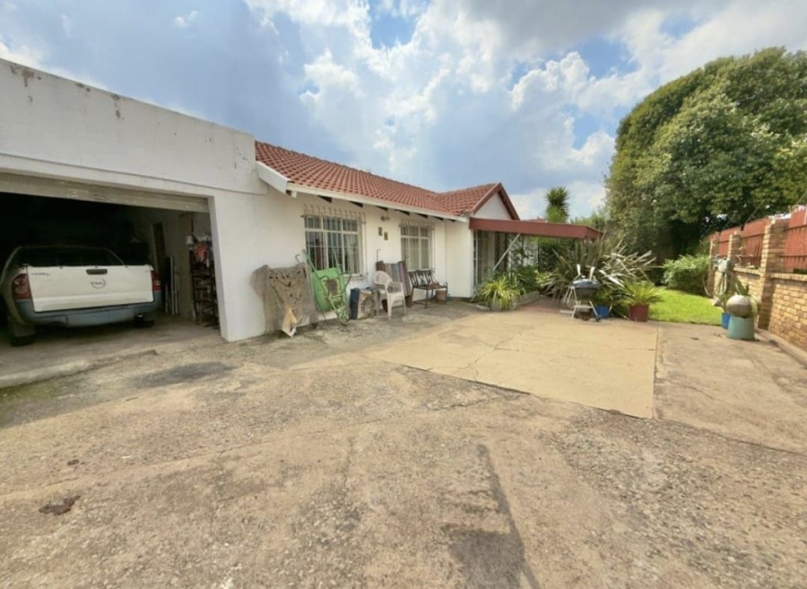 3 Bedroom Property for Sale in Minnebron Gauteng