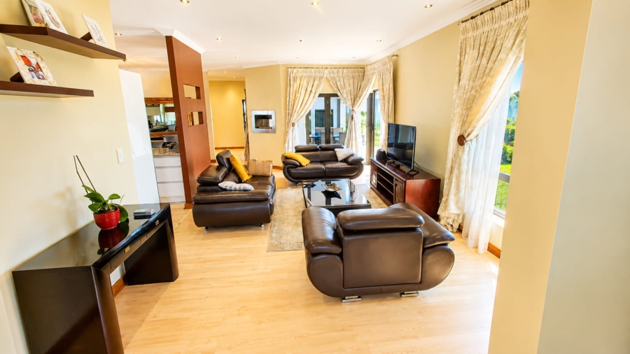 4 Bedroom Property for Sale in Heuwelsig Estate Gauteng