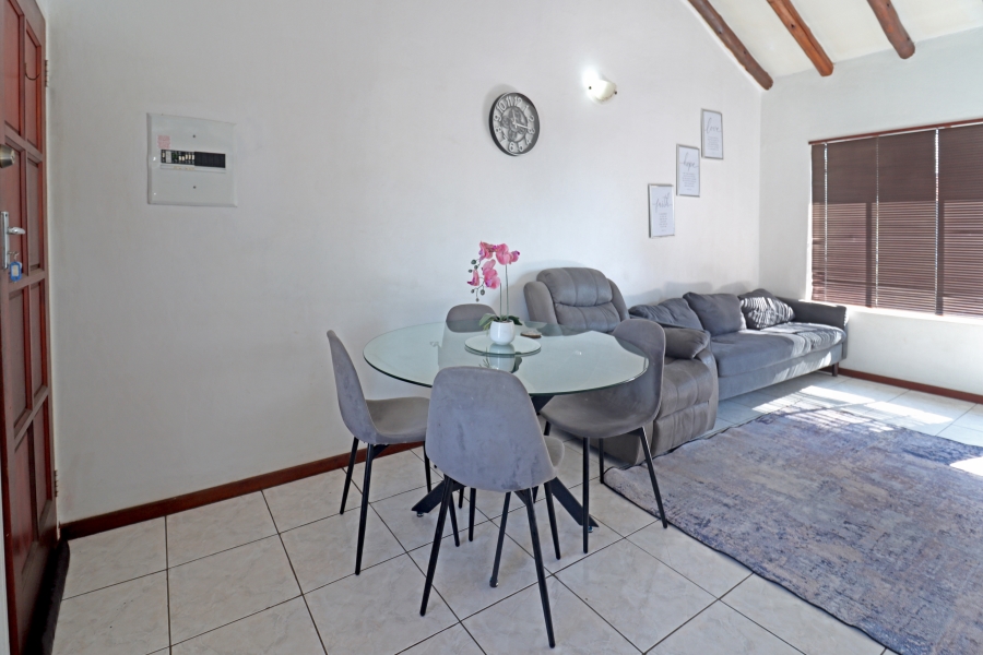 2 Bedroom Property for Sale in Northgate Gauteng