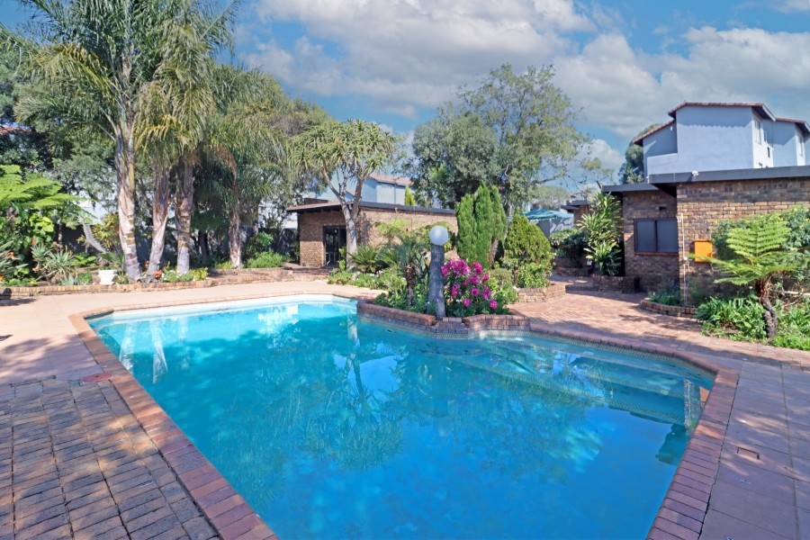 2 Bedroom Property for Sale in Northgate Gauteng